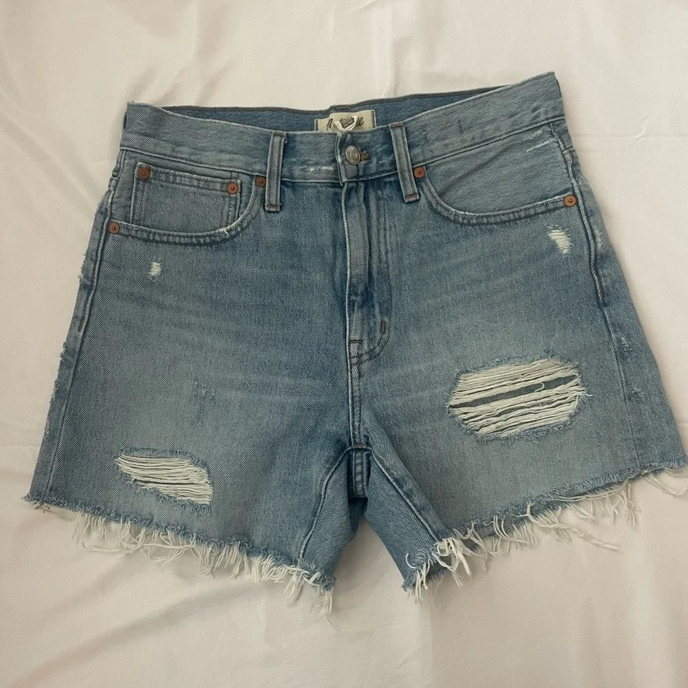Madewell Relaxed Mid-Length Denim Distressed Shorts - Picture 1 of 7